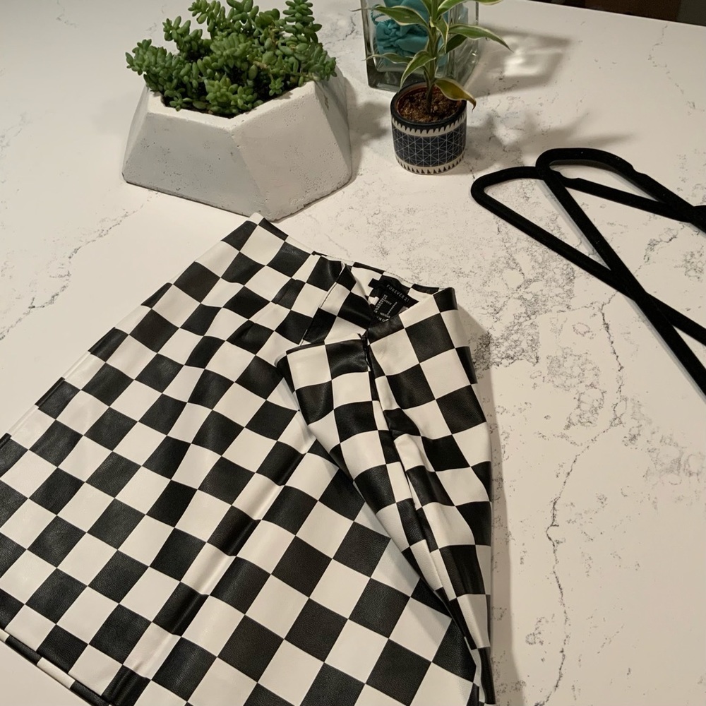 SOLD โ Forever 21 Leather Checkered Mini Skirt - Picture 5 of 5